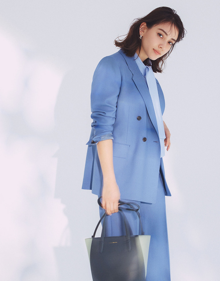 いつもの私”から一歩先へ。きれいめ派の春支度に ポール・スミスの彩り服を