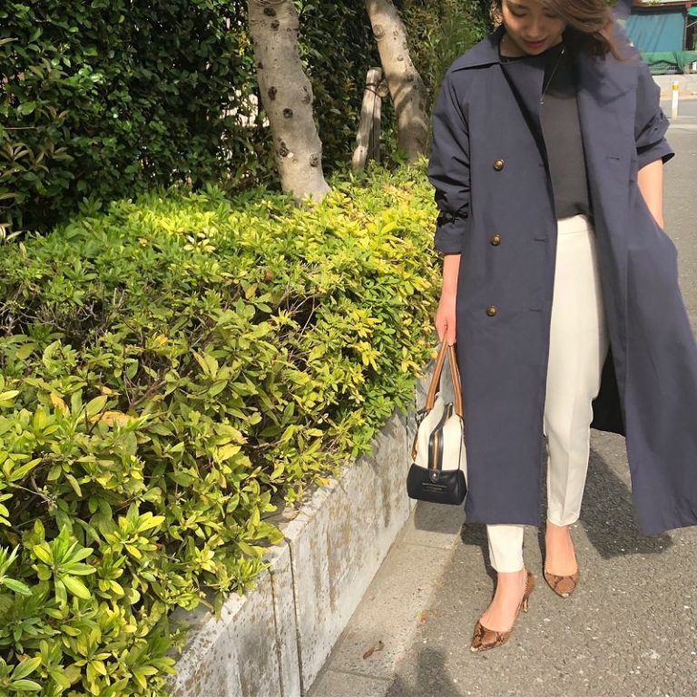 トレンチコートコーデ25選 レディース きれいめ メンズっぽい着こなしなどトレンチコートコーデのまとめ Oggi Jp Oggi Jp