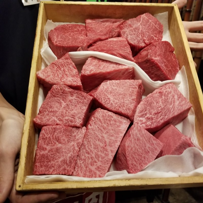 肉好き必見のコスパ最強焼肉 赤身とホルモン焼 のんき ボリュームたっぷり肉でお疲れ様会 Oggi Jp Oggi Jp