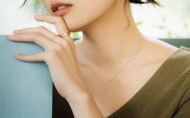 Tiffany T スマイル ネックレス cutacut.com