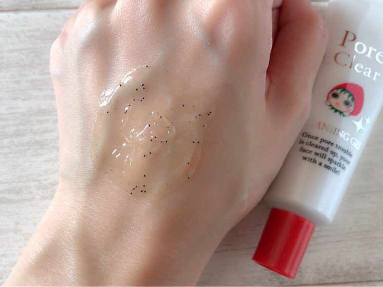 毛穴ケア化粧水と洗顔アイテム9選 プチプラやドラッグストア等の市販品からケア方法までご紹介 Oggi Jp Oggi Jp