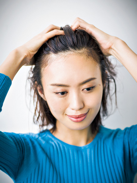 前髪なしヘアスタイル 潔く 大人めオールバック で知的かつおしゃれに Oggi Jp Oggi Jp