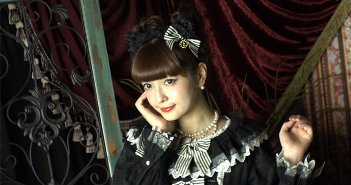 ロリータモデル】兼【看護師】（34歳）が大事な日にスカートの下に履い