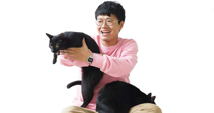 猫も嫉妬するほどかわいい ミキ 亜生と黒猫 ときどきお兄ちゃんの日めくりカレンダー Oggi Jp Oggi Jp