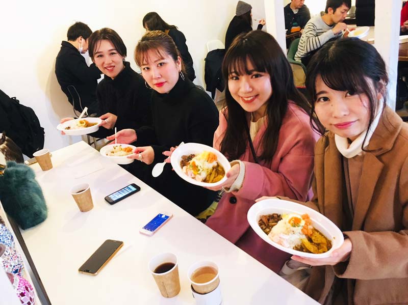 音楽 カレー イベントは女子率が高め 福岡のオシャレ女子がカレーに夢中なワケ Oggi Jp Oggi Jp