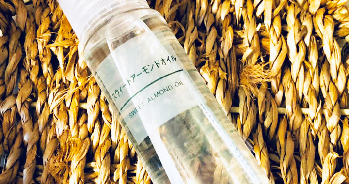 無印良品 の スウィートアーモンドオイル は春のお守りコスメになる名品だった Oggi Jp Oggi Jp