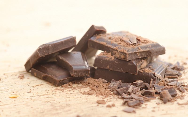 チョコレートの効果って 身体にいい 期待できる健康メリットと 気を付けたいポイント Oggi Jp