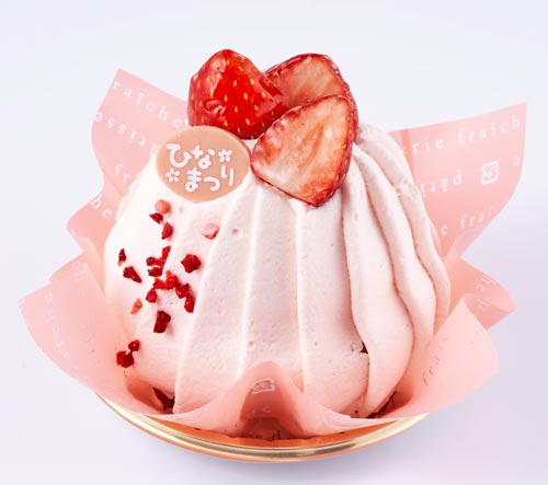 桃の節句 苺のムースケーキ