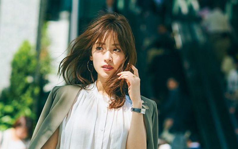 最高カーキ ジャケット 合う色 ファッショントレンドについて