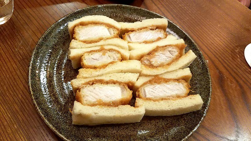 名物 カツサンド