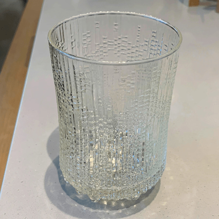 ウルティマツーレ　透明なグラス