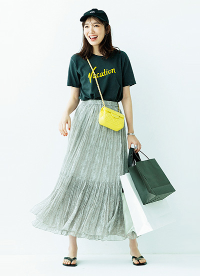 チュールスカートのおすすめコーデ12選｜夏に挑戦したい透明感抜群の着こなし | Oggi.jp