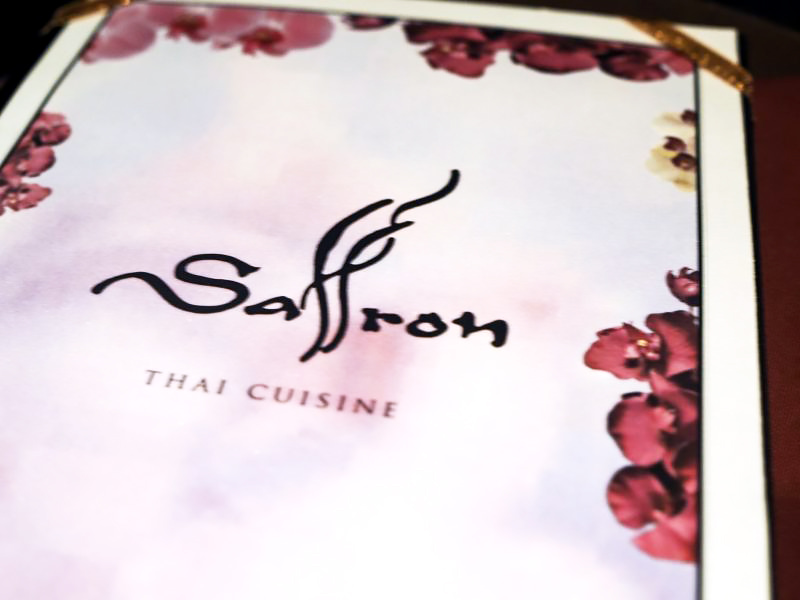 「Saffron」でタイ料理ディナー