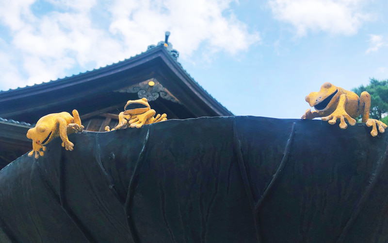 尾山神社　ユニークな彫刻