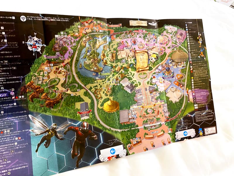 香港ディズニーランド　ガイドマップ