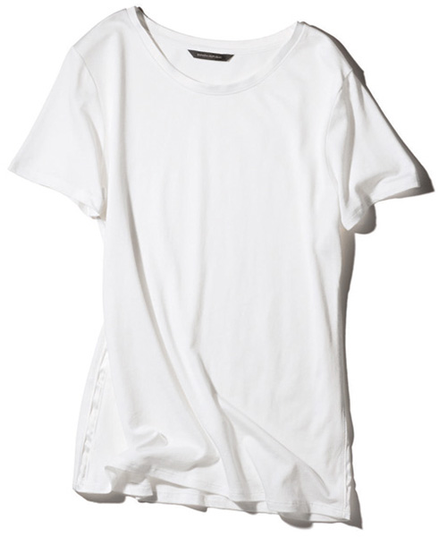 おすすめの無地tシャツ コーデ14選 定番の白や人気ブランドをかわいく Oggi Jp Oggi Jp