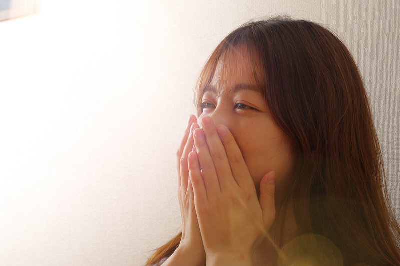 【女性100人に聞いた】彼氏が好きすぎる!困ったエピソードをご紹介