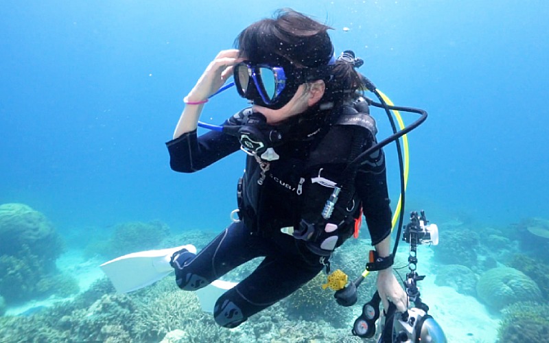 脱サラ後1年で日本人初の快挙 水中写真家 がいつもしていることって Oggi Jp Oggi Jp