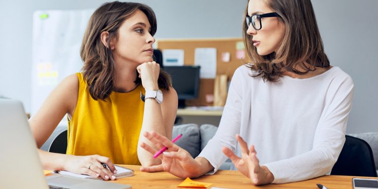 「戒め」の意味や使い方とは? 類語や英語表現もまとめてご紹介 | Oggi.jp