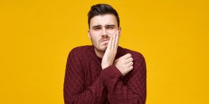 「戒め」の意味や使い方とは? 類語や英語表現もまとめてご紹介 | Oggi.jp
