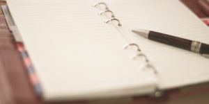 「吟味」の意味や使い方とは? 類語・対義語・英語表現もまとめてご紹介 | Oggi.jp
