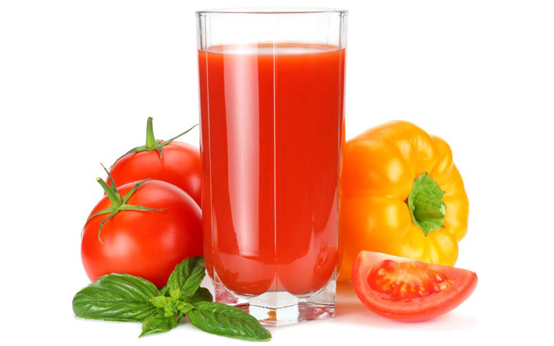 美容に効果あり 上手に栄養が摂れる トマトジュース の飲み方 注意すべき点も解説 Oggi Jp Oggi Jp