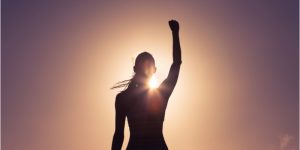 魅力的な「芯が強い」女性になりたい！ 共通する特徴やモテる理由、憧れの性格になる方法を解説 | Oggi.jp