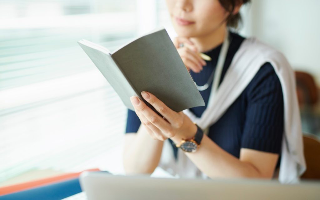 「承る」の敬語としての意味｜「承知」「了解」との違いと活用法＆英語表現 | Oggi.jp