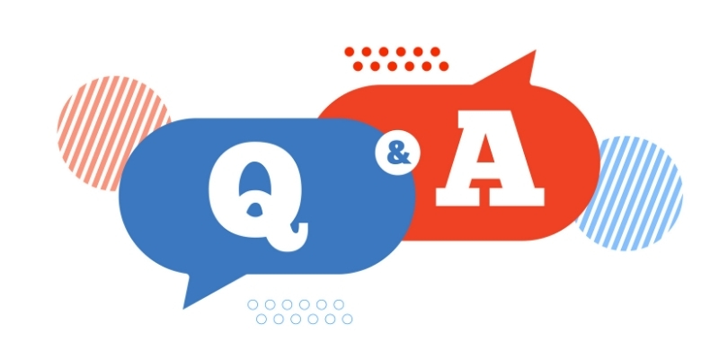 Q&Aという文字を赤と青の吹き出しに描いたイラスト