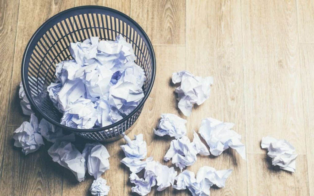 「反故にする」の意味と使い方って?|語源は「紙くず」!? | Oggi.jp