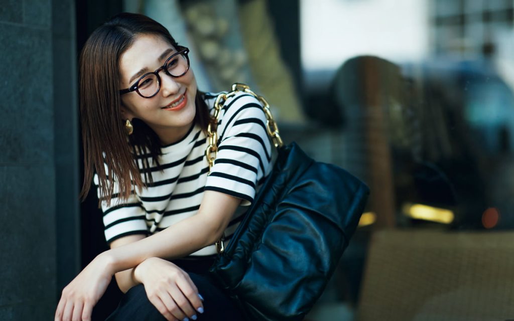 コスパアイテムの「選び」は天下一！ スタイリスト渡辺智佳さんの“おしゃれ私生活” Oggi.jp