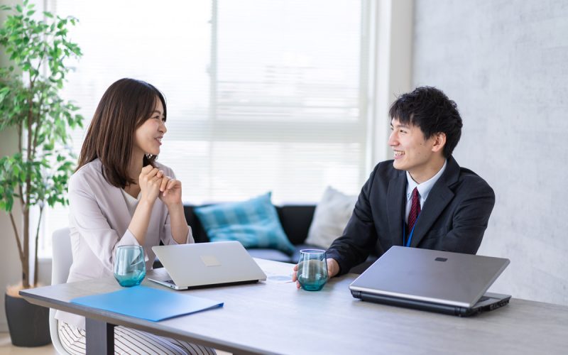ありがとうございますの言い換え表現は シーンごとの使い方や例文をご紹介 Oggi Jpありがとうございますの言い換え表現は シーンごとの使い方 や例文をご紹介