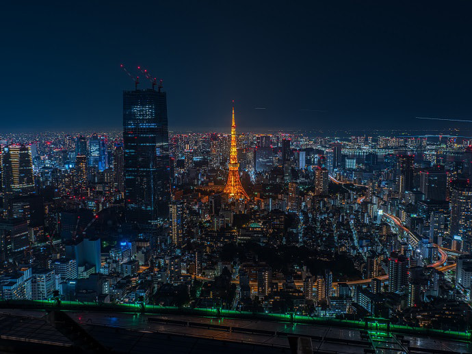 スカイデッキから眺める、東京の夜景