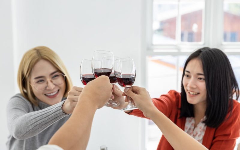 行きたくない 飲み会 の上手な断り方 嫌な気持ちにさせない口実や理由 Oggi Jp