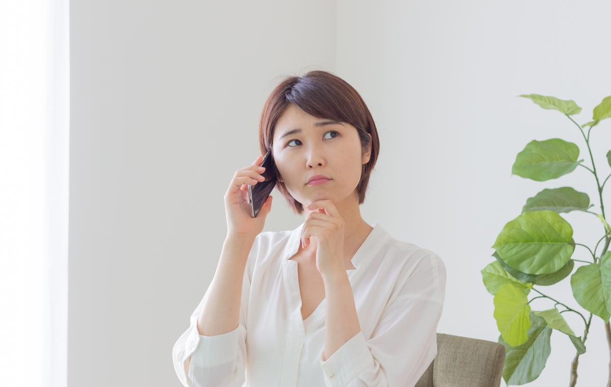 困る女性
