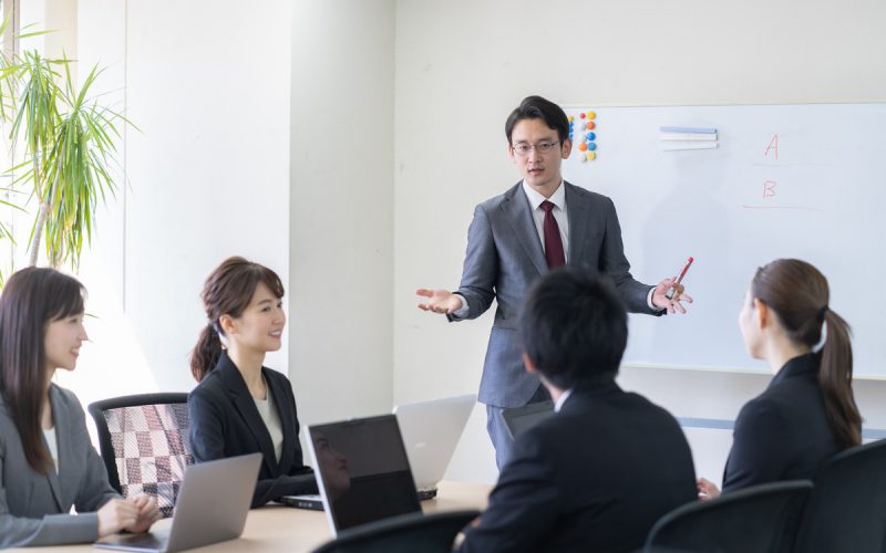 参加させていただきます は正しい敬語 メールでの使い方や類語 言い換え表現をマスターしよう Oggi Jp