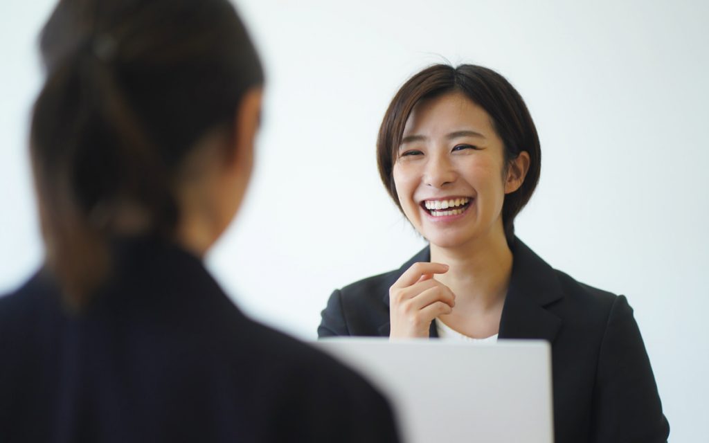 「要するに」の多用は失礼になることも！意味や例文、口癖の改善方法を解説 | Oggi.jp