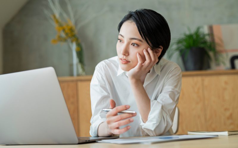 身近にいるかも ストーカー気質 な人の特徴や対処法を紹介 Oggi Jp
