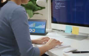 「要するに」の多用は失礼になることも！意味や例文、口癖の改善方法を解説 | Oggi.jp