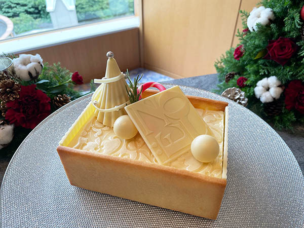 「ホテル雅叙園東京」の2022年クリスマスケーキ「オレンジ・アールグレイ」