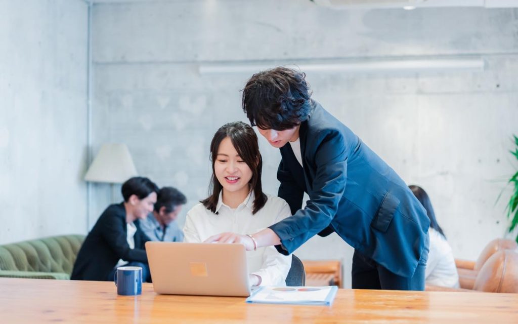 「優しい男性」の特徴10選！ 女性100人に聞いた「優しい人に出会う4つの方法」 Oggi.jp