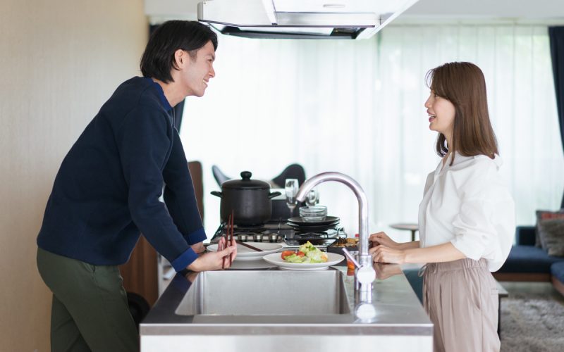 甘えん坊な彼氏 つき合うメリット デメリットは 結婚はしてもいい Oggi Jp