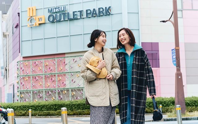 冬のイベントには大人の華やかさを 三井アウトレットパーク 幕張 なら本命服がきっと見つかる Oggi Jp