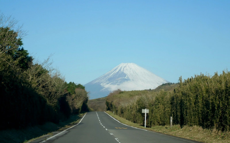 芦ノ湖スカイラインからとても美しい富士山