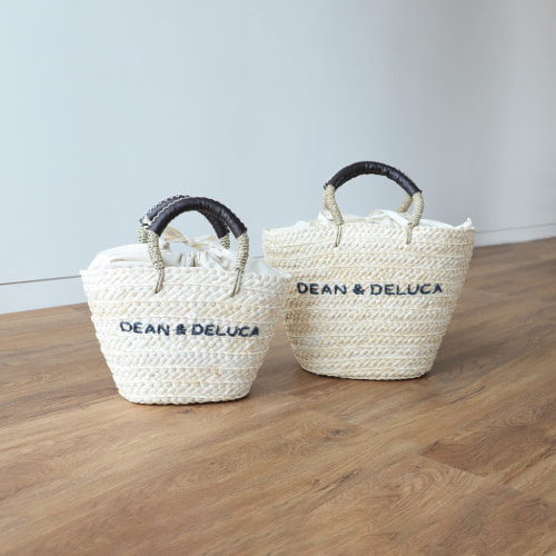 DEAN & DELUCA × BEAMS COUTURE】がコラボ、エプロン5型とかごバッグ2