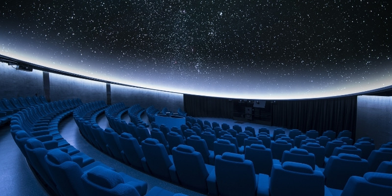 プラネタリウムの写真