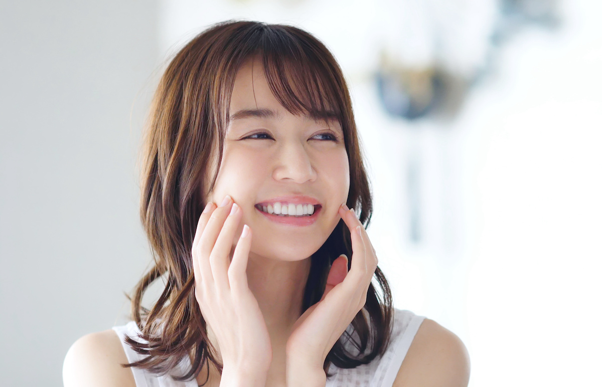 【男性に聞いた】モテる女性の顔の特徴