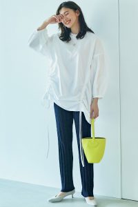 ニットやタンクトップに使われる「リブ」ってなに?【スタイリストが解説】 | Oggi.jp