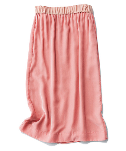 ピンクのスカート