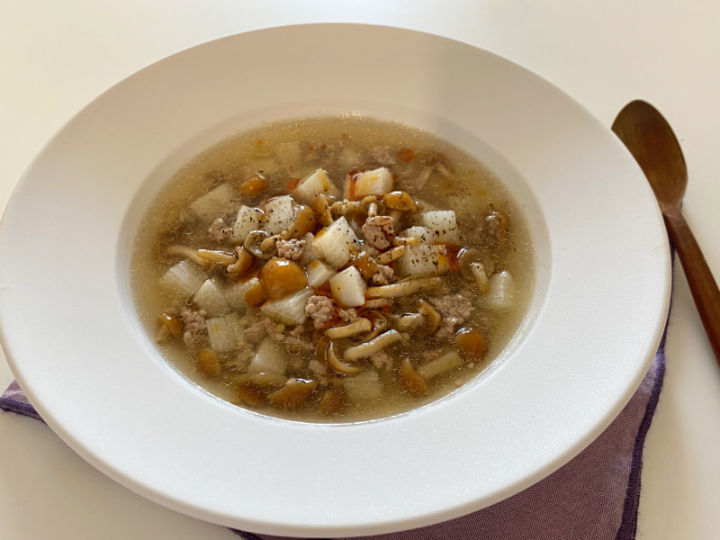 おすすめレシピ2：長芋となめこのスープ